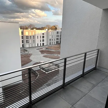 Moderne Mit Loggia - Neubau 2023